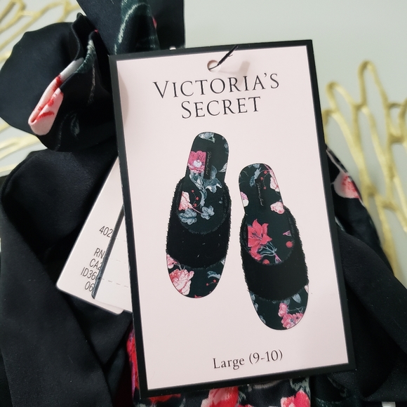 🛑 2 / $40 Sale! Victoria Secret Black Floral Slipper Set N… - Picture 7 of 14
